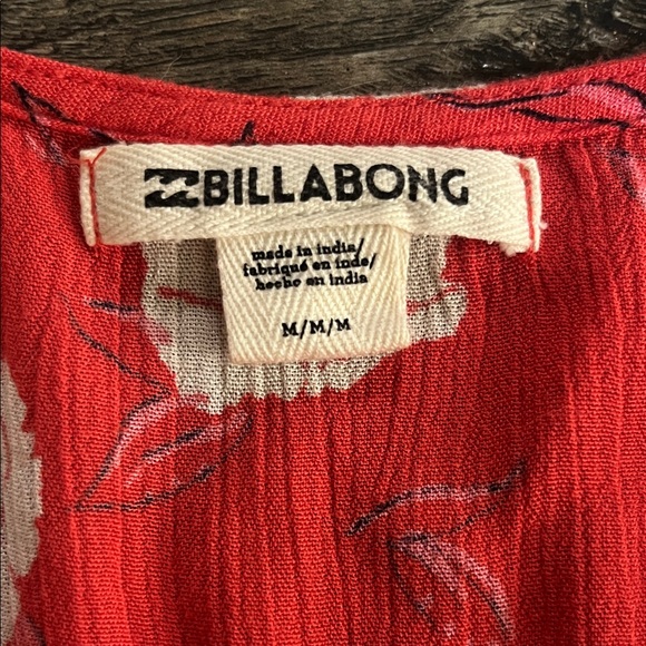 Billabong Floral Dress
Never worn - Picture 4 of 4